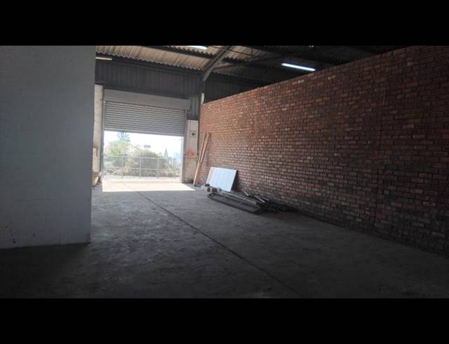 BUSINESS PROPERTY TO RENT IN MTHATHA CENTRAL